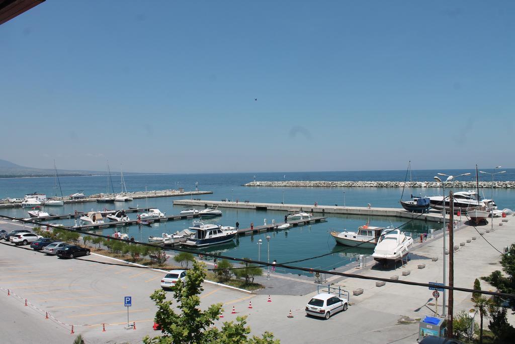 Xaris Hotel Platamonas Eksteriør billede